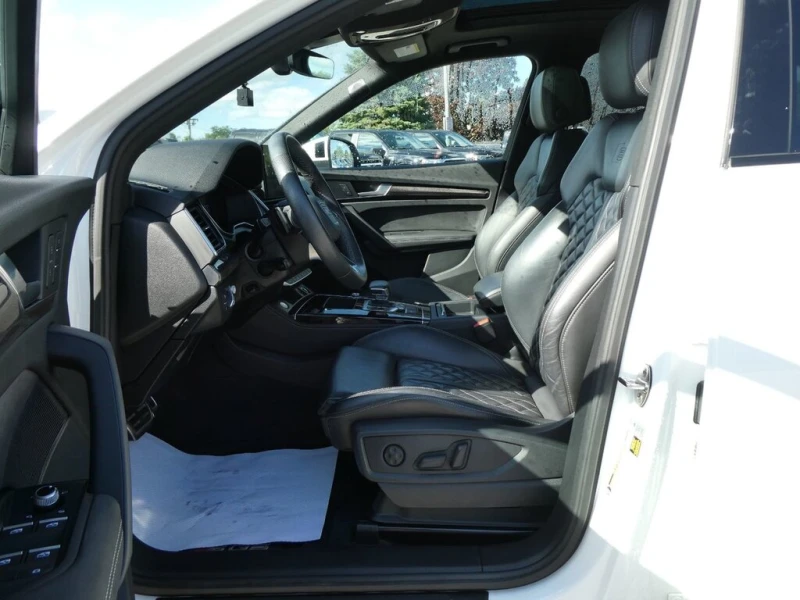 Audi SQ5 PRESTIGE TECHNIK DIGITAL/ПОДГРЕВИ/ПАНО/ПЕРФЕКТЕН!, снимка 7 - Автомобили и джипове - 53280688