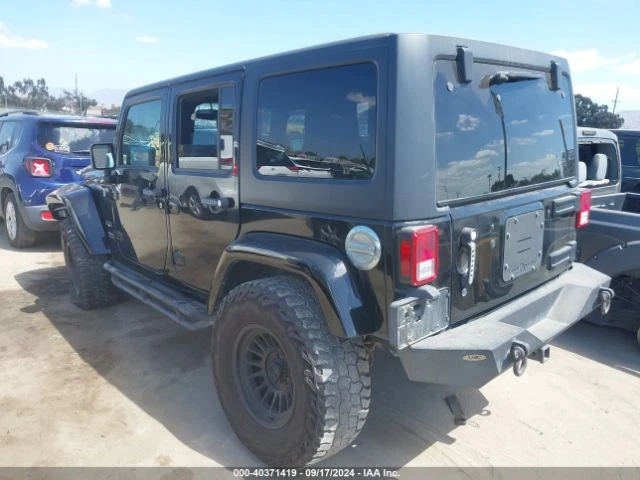 Jeep Wrangler, снимка 3 - Автомобили и джипове - 47970091