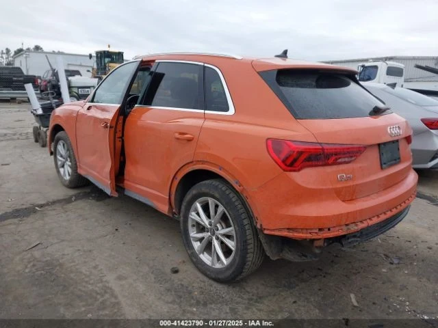 Audi Q3, снимка 8 - Автомобили и джипове - 49367312