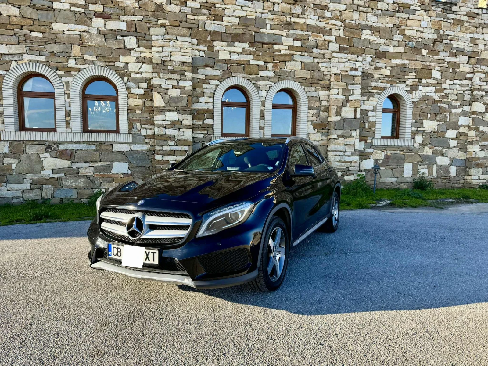 Mercedes-Benz GLA 220 4Matic AMG LINE, снимка 1