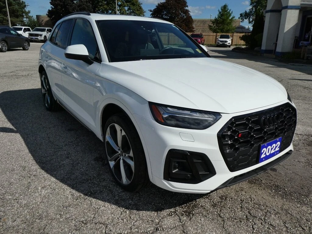 Audi SQ5 PRESTIGE TECHNIK DIGITAL/ПОДГРЕВИ/ПАНО/ПЕРФЕКТЕН!, снимка 1