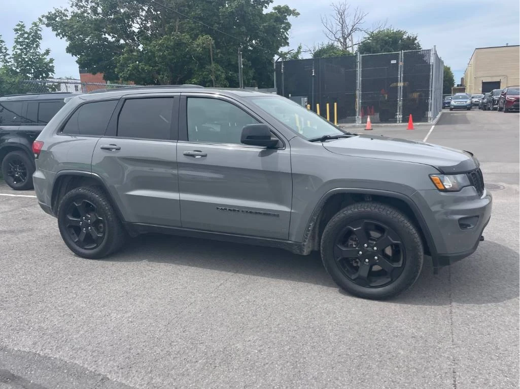 Jeep Grand cherokee * Upland* * АВТОКРЕДИТ* * ЦЕНА ДО БЪЛГАРИЯ*  - изображение 3