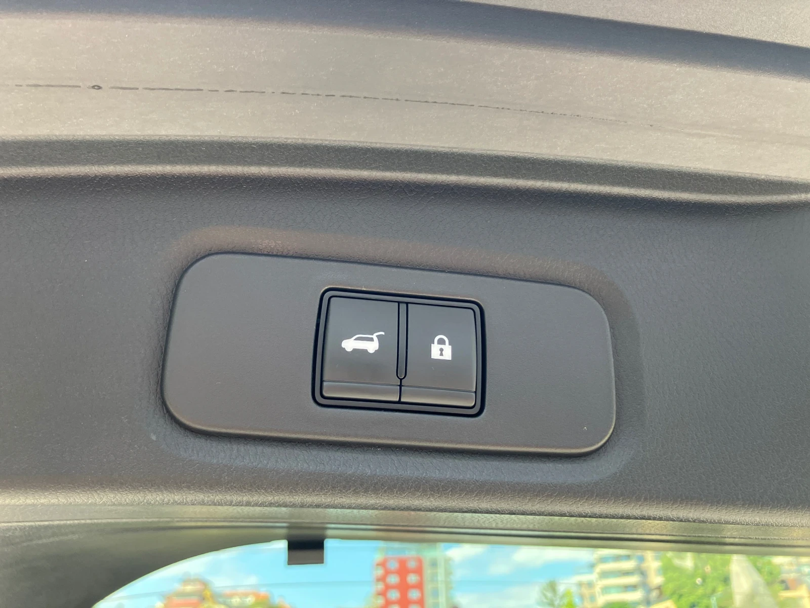 Nissan Qashqai 16000 km 1.5 e-Power hybrid - изображение 8