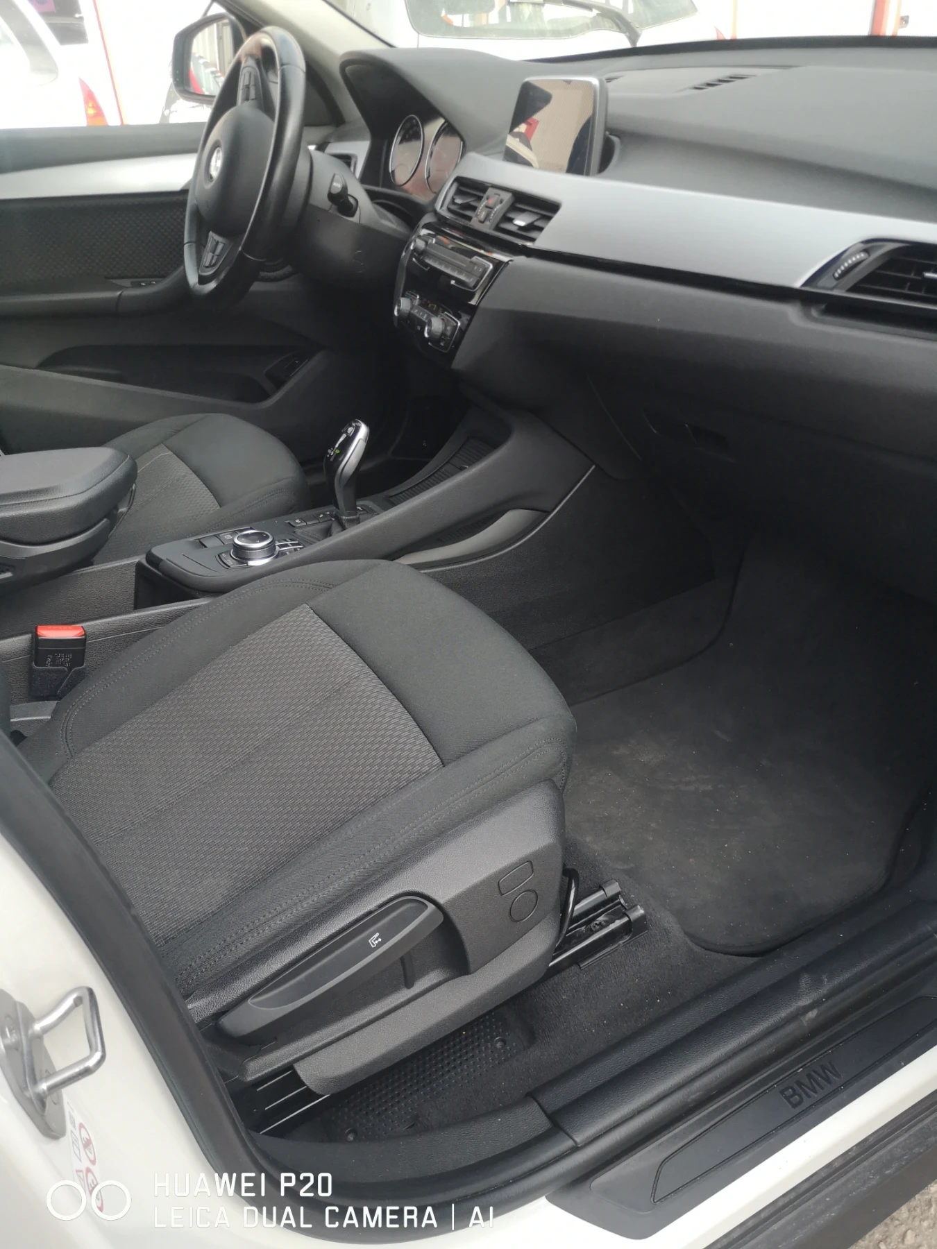 BMW X1 2.0 dizel 190 коня xdrive - изображение 10