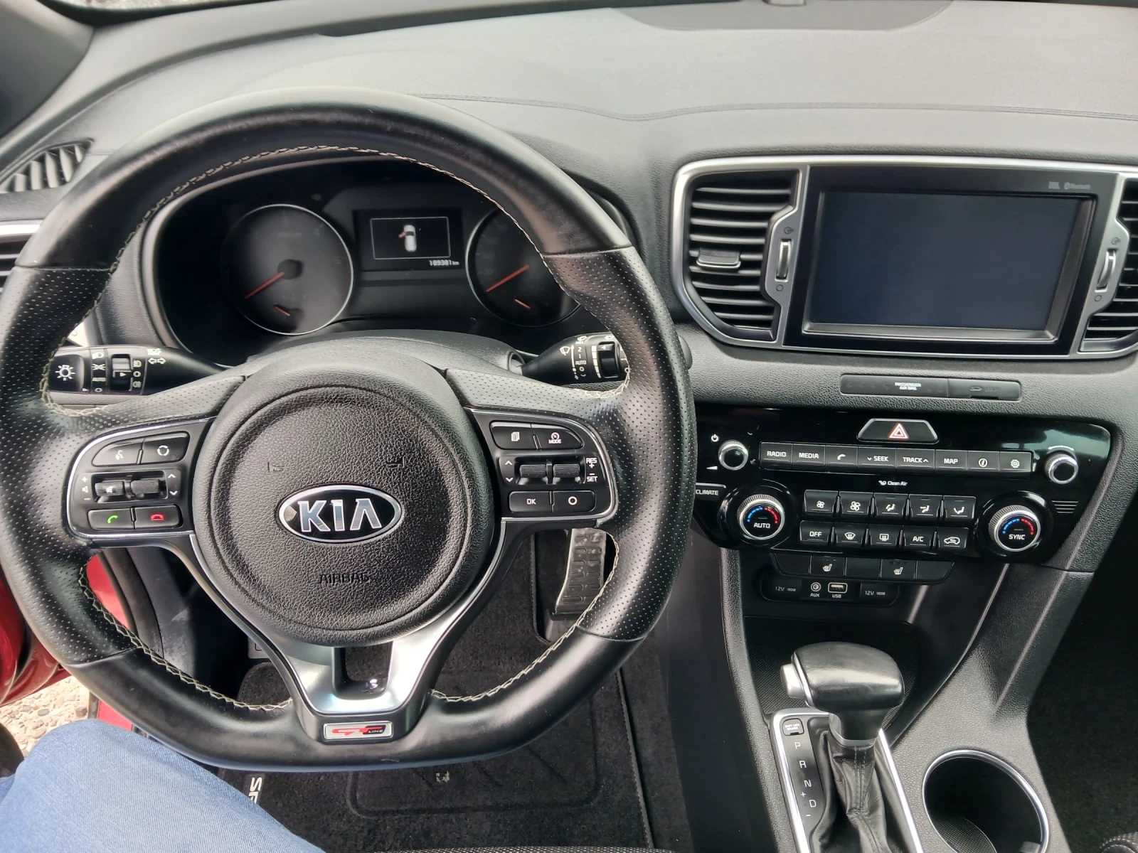 Kia Sportage 1.6crdi GT-line, снимка 12 - Автомобили и джипове - 54067265
