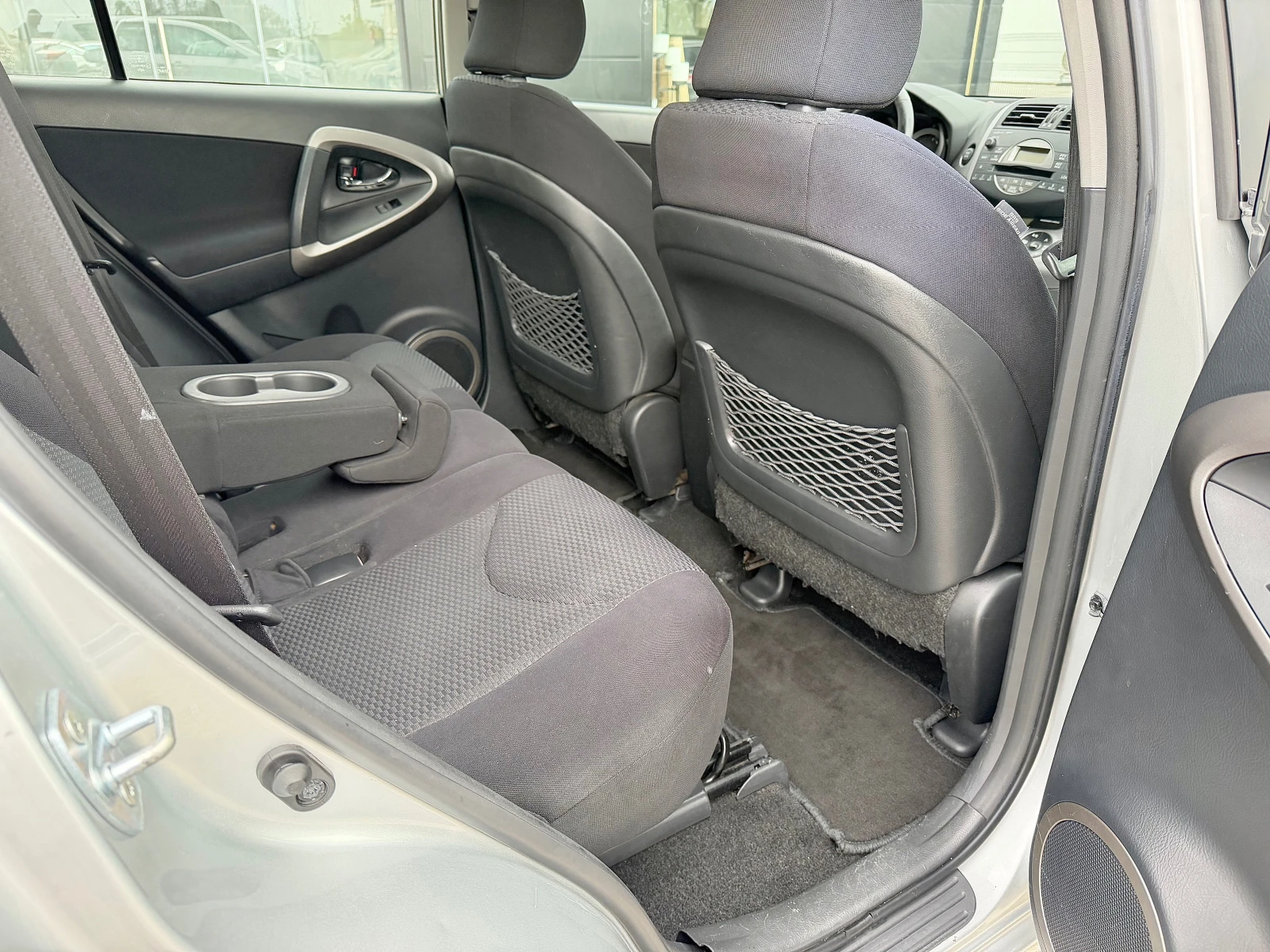 Toyota Rav4 2.0D4-d , снимка 14 - Автомобили и джипове - 54311543