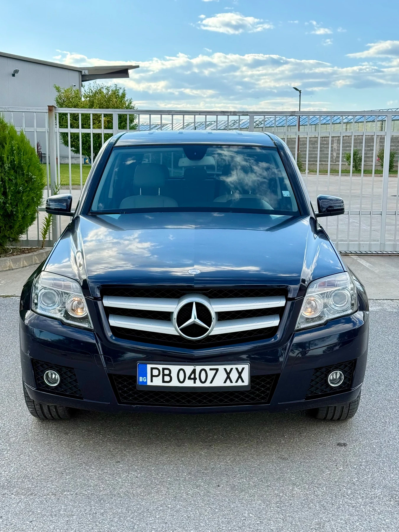 Mercedes-Benz GLK 220 CDI  / 4 MATIC / ПЕРФЕКТНА , снимка 2 - Автомобили и джипове - 55165034