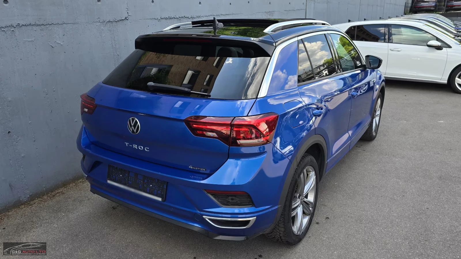VW T-Roc 2.0TDI/R-DESIGN/150HP/DSG/4X4/LED/CAM/PANO/601z, снимка 4 - Автомобили и джипове - 55276418