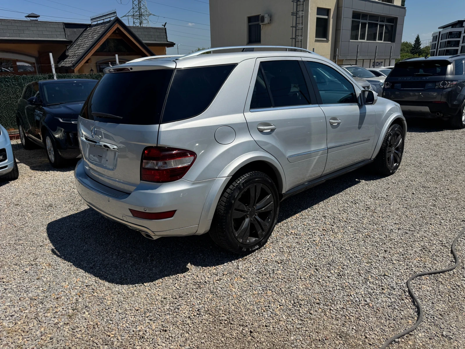 Mercedes-Benz ML 320 FACELIFT * NAVI* КОЖА* ЛИЗИНГ* 3.0cdi v6, снимка 12 - Автомобили и джипове - 55542972