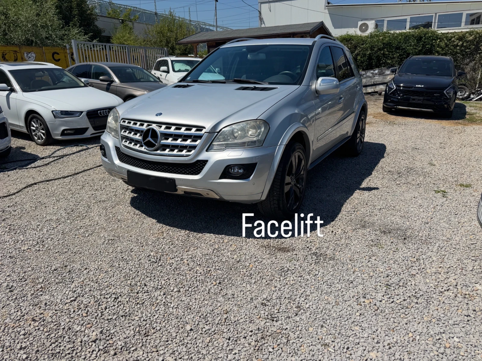 Mercedes-Benz ML 320 FACELIFT * NAVI* КОЖА* ЛИЗИНГ* 3.0cdi v6, снимка 13 - Автомобили и джипове - 55542972