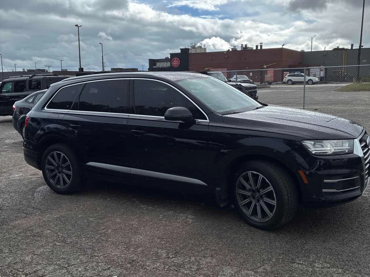 Audi Q7 * 3.0T Technik * МАСАЖ* 360* НА ВЪЗДУХ* , снимка 3 - Автомобили и джипове - 55797772