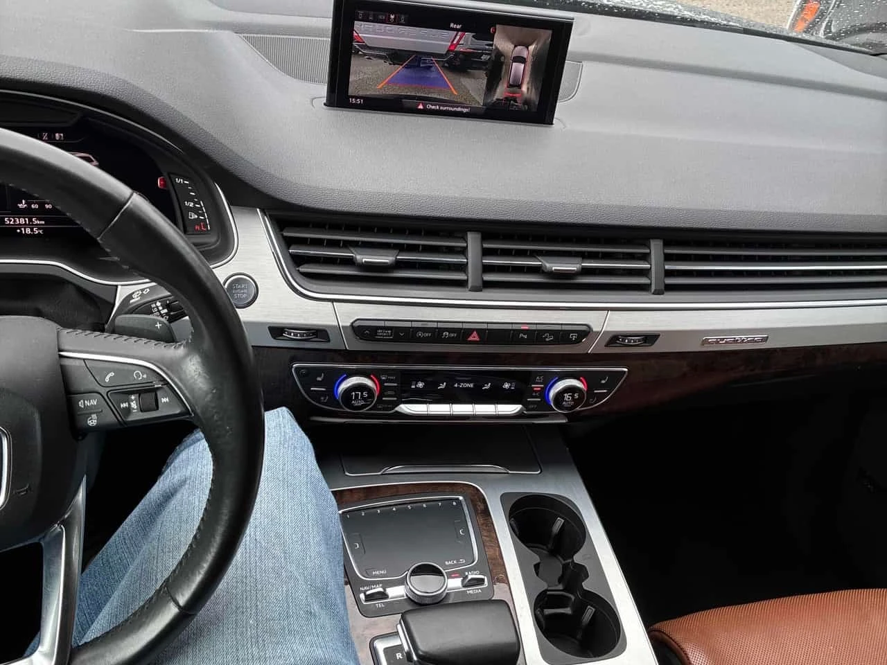 Audi Q7 * 3.0T Technik * МАСАЖ* 360* НА ВЪЗДУХ* , снимка 9 - Автомобили и джипове - 55797772