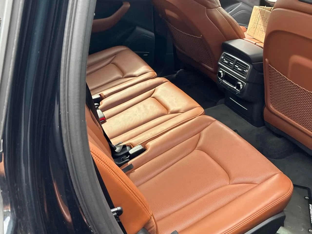 Audi Q7 * 3.0T Technik * МАСАЖ* 360* НА ВЪЗДУХ* , снимка 13 - Автомобили и джипове - 55797772