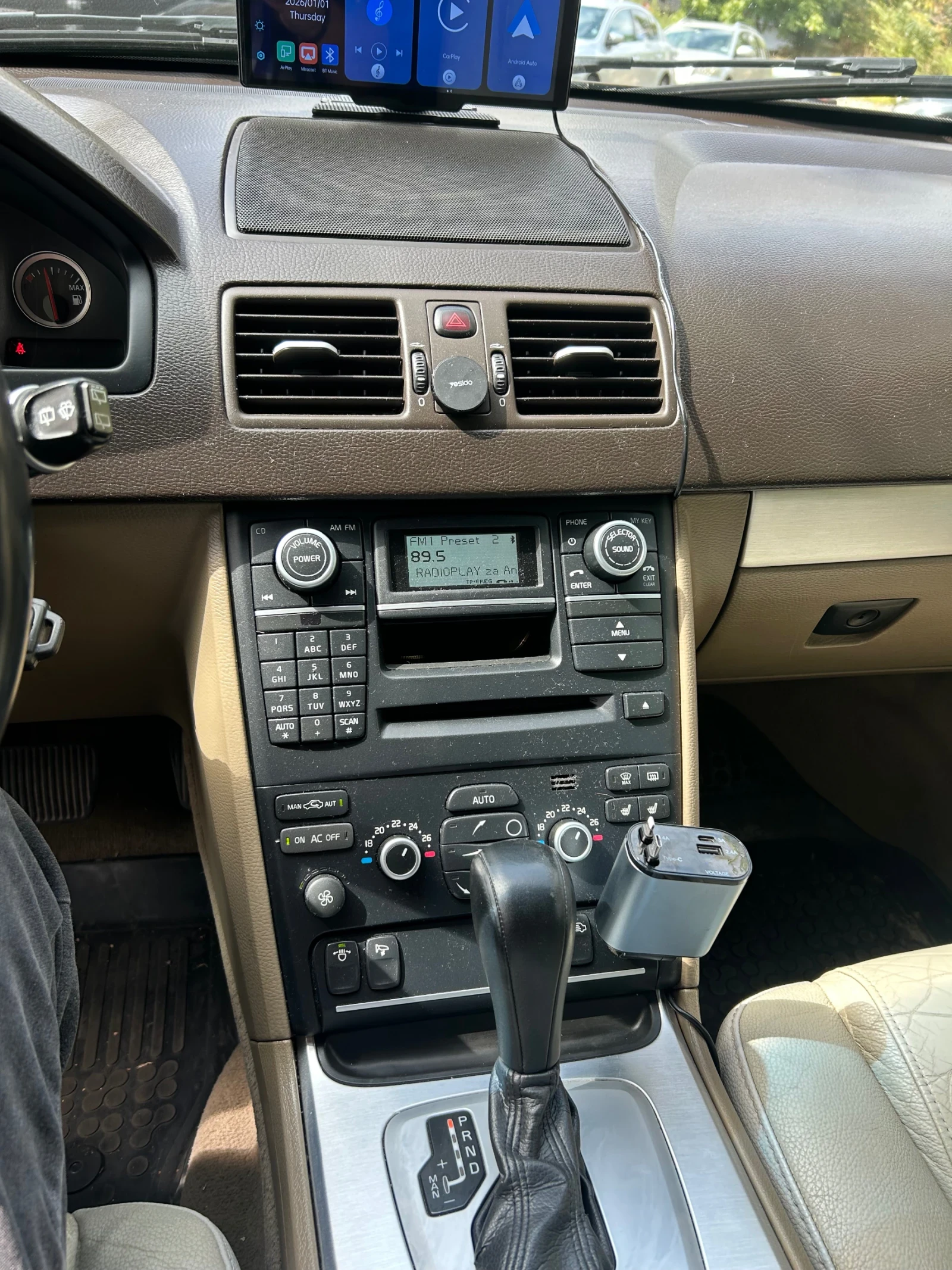 Volvo Xc90 D5, снимка 9 - Автомобили и джипове - 56086767