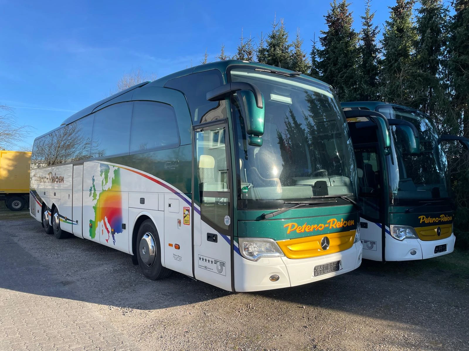 Mercedes-Benz Travego  - изображение 2