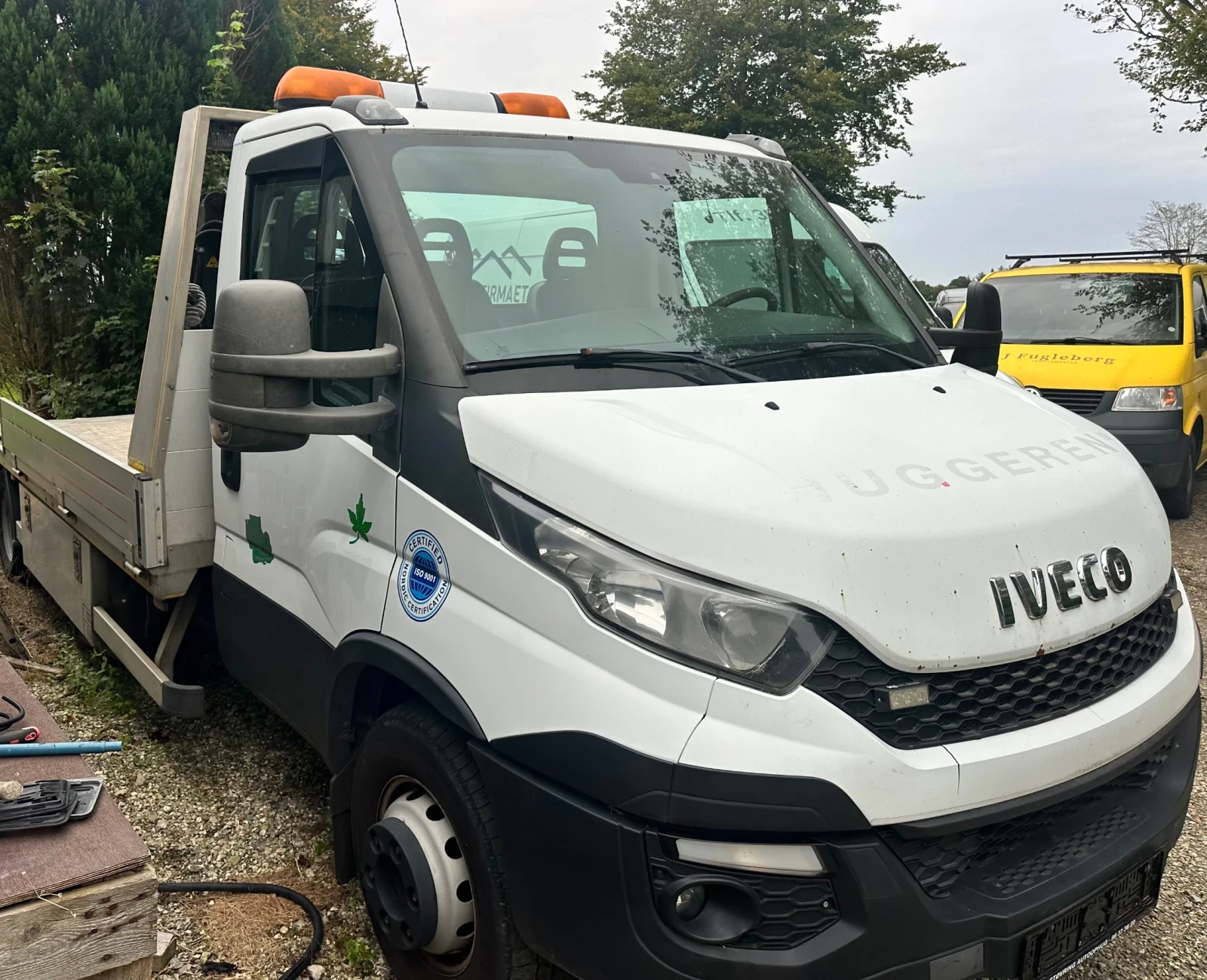Iveco Daily 70C 17 автотранспортер с кран и лебедка - изображение 2