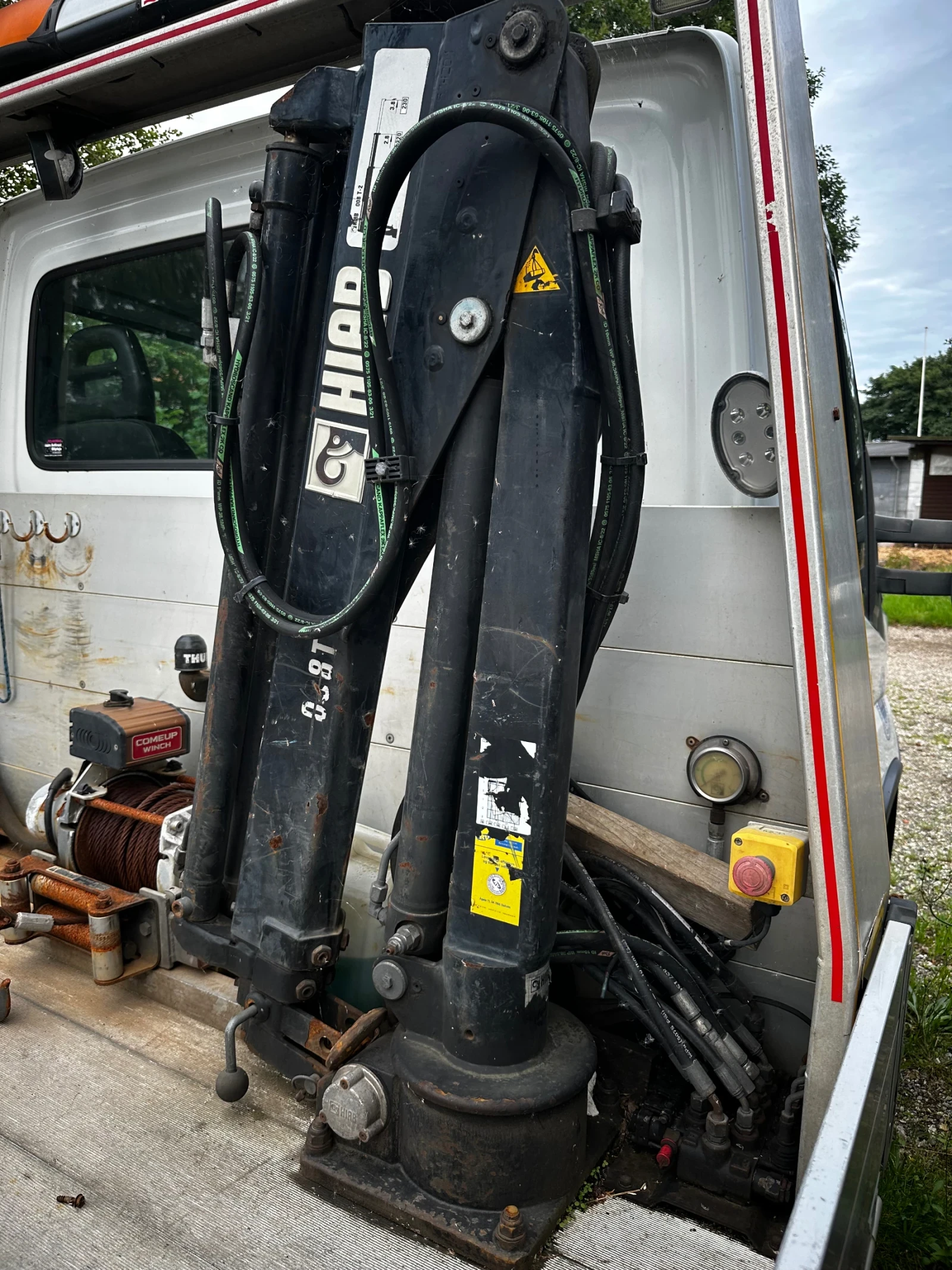 Iveco Daily 70C 17 автотранспортер с кран и лебедка - изображение 10