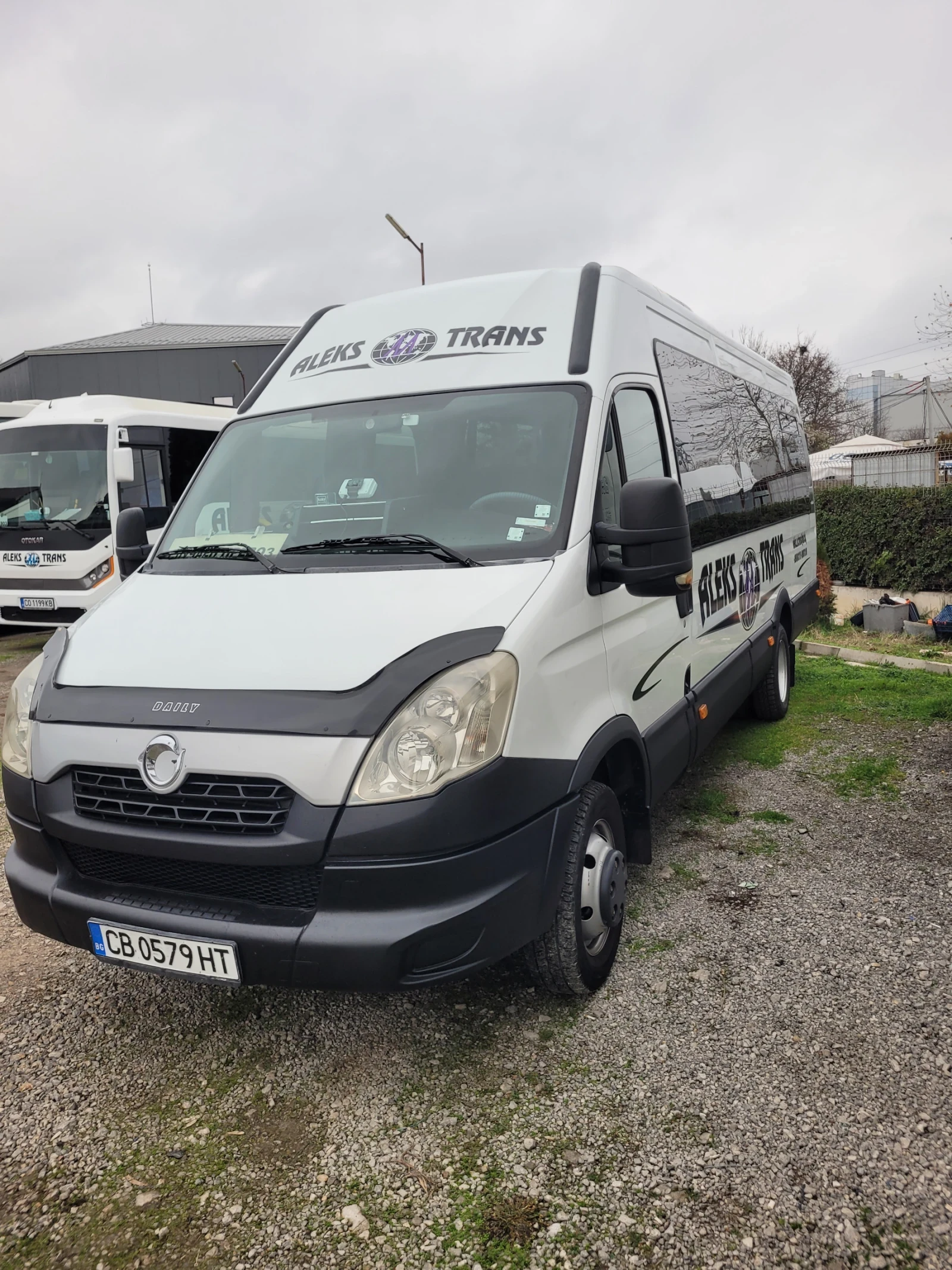 Iveco Daily, снимка 3 - Бусове и автобуси - 55804231
