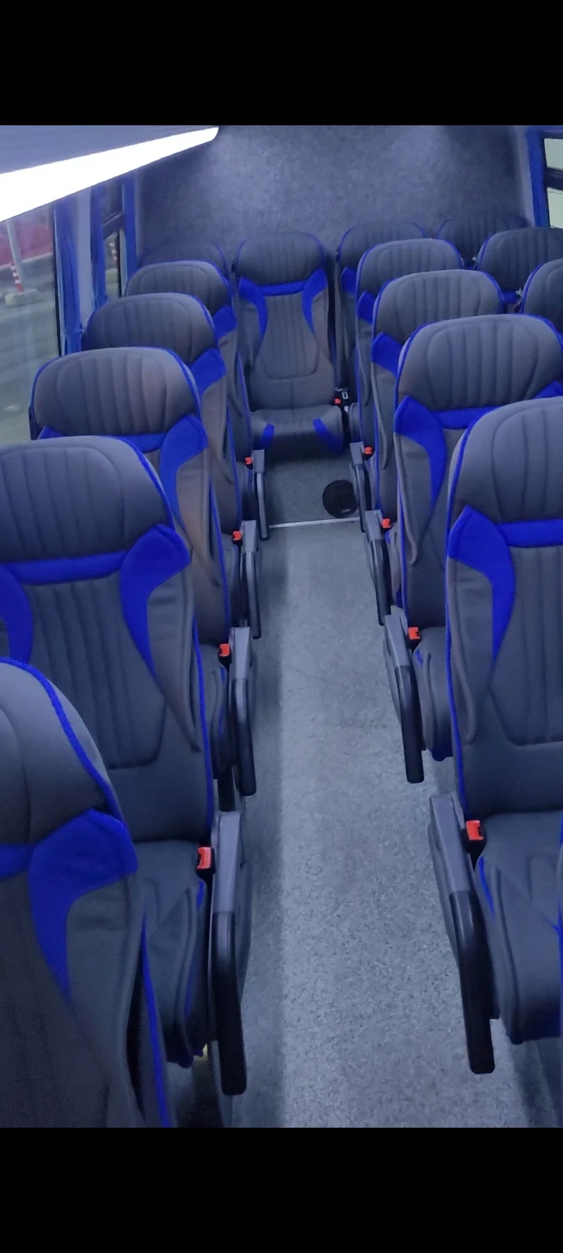 Iveco Daily, снимка 11 - Бусове и автобуси - 55804231