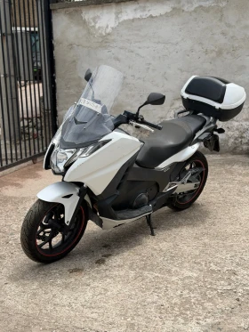 ����� �� �������� �� Honda Integra NC750D Integra DCT
