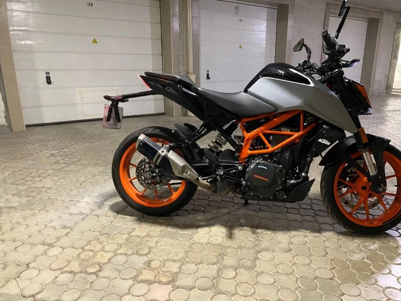 Ktm Duke 390* РЕГИСТРИРАН* РЕАЛНИ КМ, снимка 1 - Мотоциклети и мототехника - 46697159