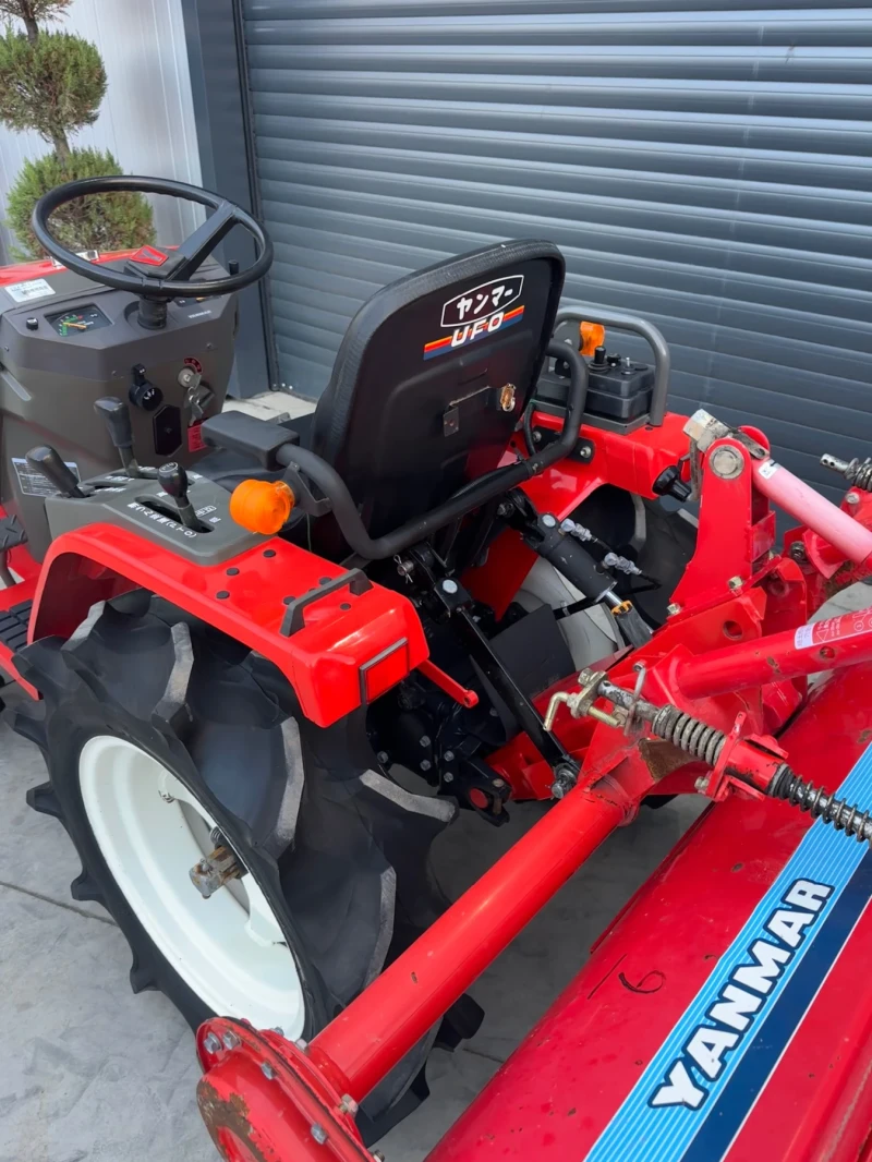 Трактор Yanmar Ке-4 КАТО НОВ, снимка 8 - Селскостопанска техника - 52408728