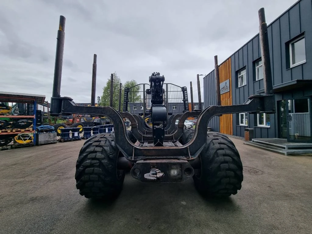 Специализирани машини Машини за дърводобив Ponsse Buffalo 8W, снимка 9 - Селскостопанска техника - 55740836