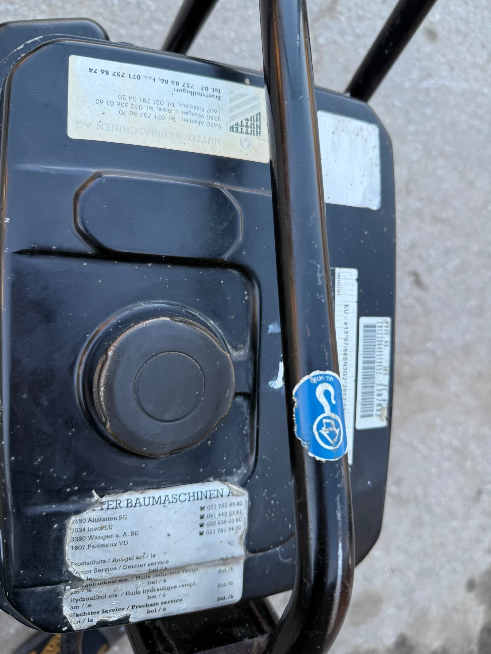 Трамбовки Друга Mikasa, снимка 10 - Индустриална техника - 53902807