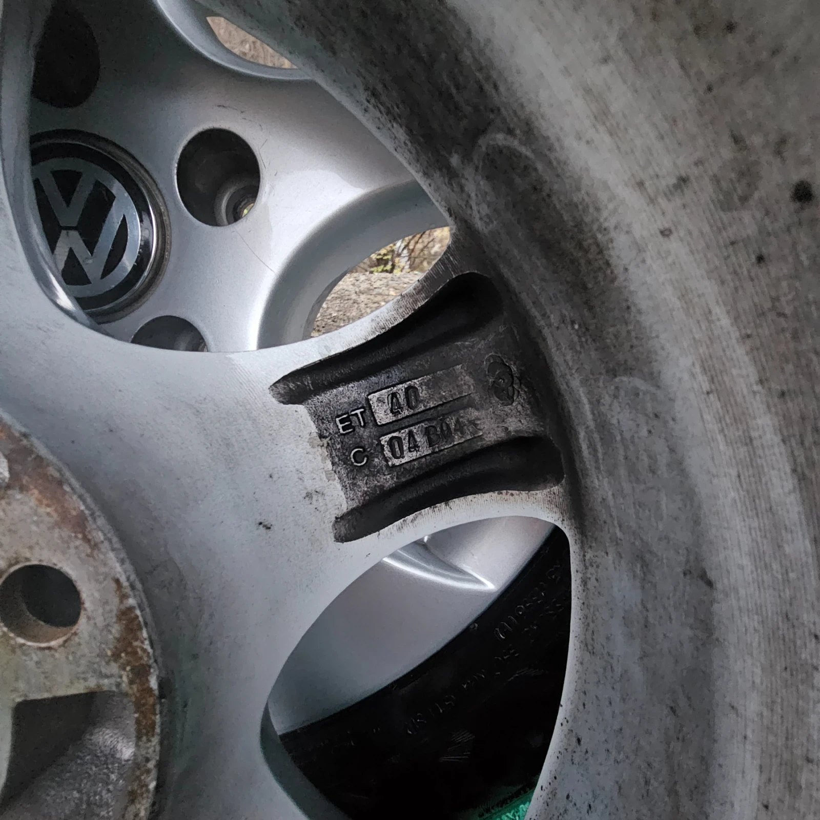 ���� � ������ 195/65R15 �� VW | Mobile.bg � ����������� 4