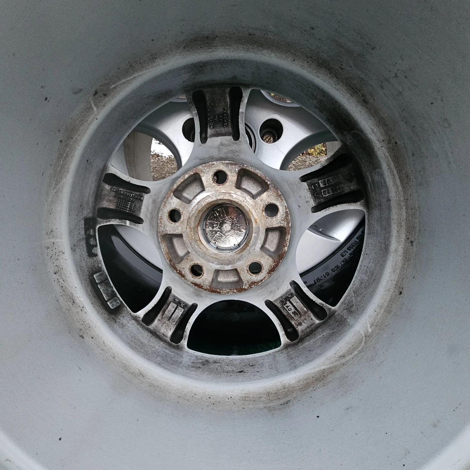 ���� � ������ 195/65R15 �� VW | Mobile.bg � ����������� 3