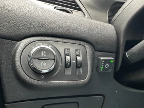 Opel Zafira Tourer, снимка 17