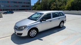 Opel Astra Комби, снимка 2
