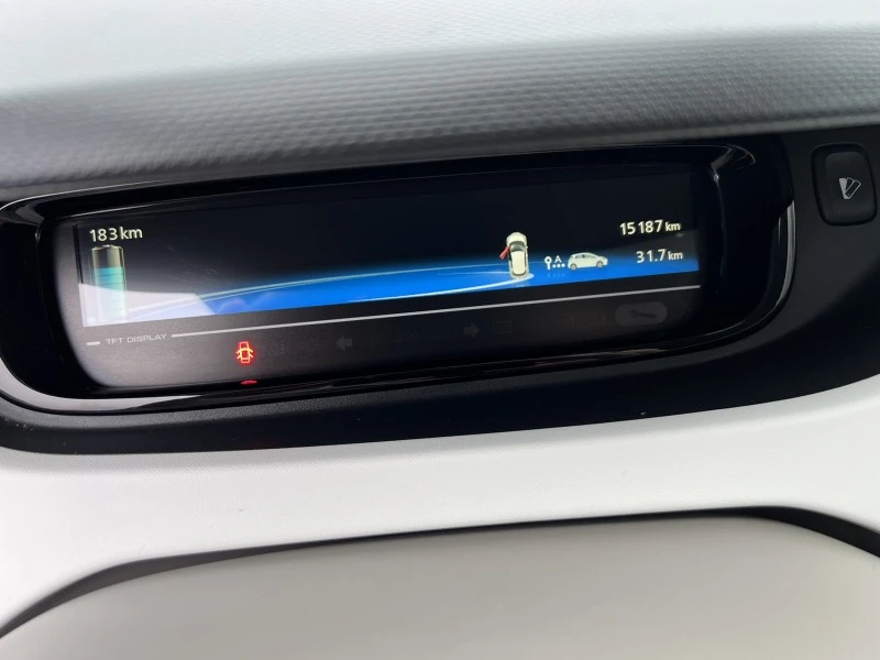 Renault Zoe 40kWh Z.E. 100%electric, снимка 15 - Автомобили и джипове - 43845897