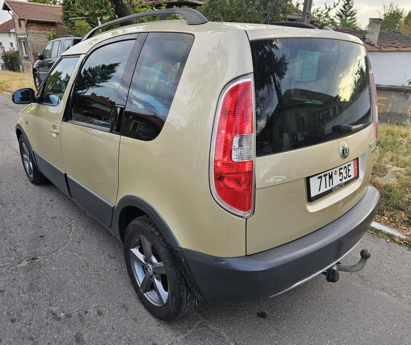 Skoda Roomster SCOUT , снимка 5 - Автомобили и джипове - 46951945