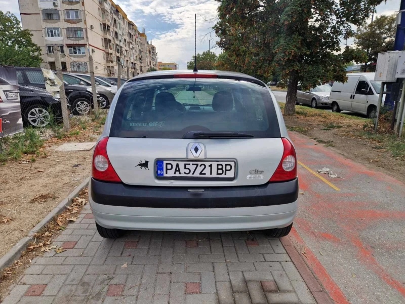 Renault Clio 1.2, снимка 4 - Автомобили и джипове - 47263461