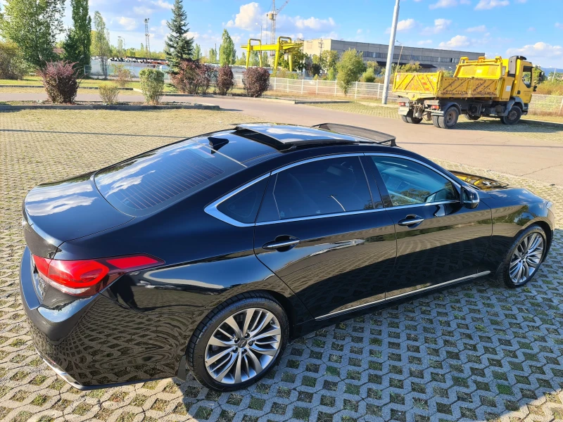 Hyundai Genesis, снимка 12 - Автомобили и джипове - 47665686