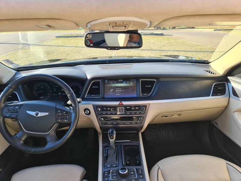 Hyundai Genesis, снимка 8 - Автомобили и джипове - 47665686