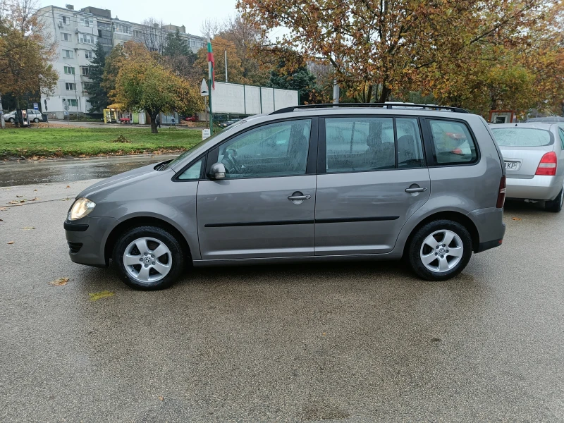VW Touran 1.9 BARTER 105, снимка 8 - Автомобили и джипове - 52327478
