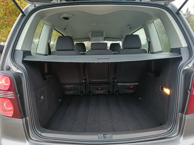 VW Touran 1.9 BARTER 105, снимка 14 - Автомобили и джипове - 52327478