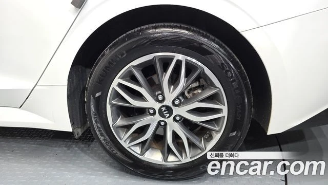 Kia K5 3rd GEN* 2.0* ПОДГРЕВ* НАВИГАЦИЯ* , снимка 11 - Автомобили и джипове - 54779913