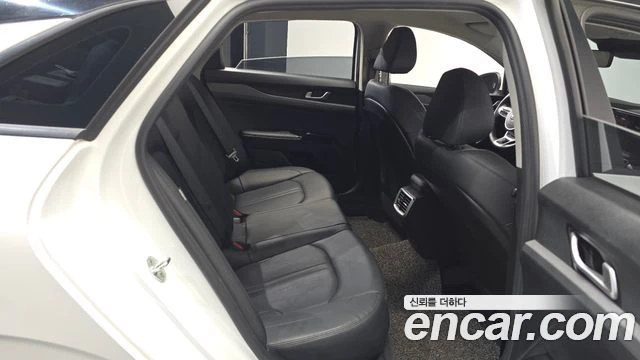 Kia K5 3rd GEN* 2.0* ПОДГРЕВ* НАВИГАЦИЯ* , снимка 10 - Автомобили и джипове - 54779913