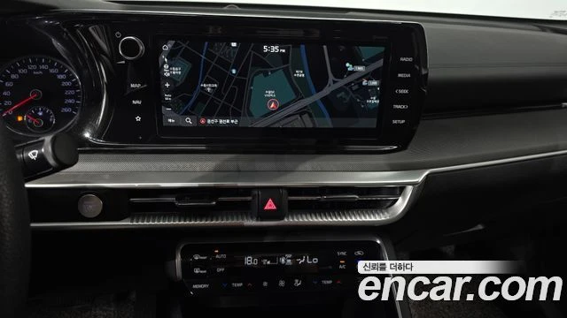 Kia K5 3rd GEN* 2.0* ПОДГРЕВ* НАВИГАЦИЯ* , снимка 7 - Автомобили и джипове - 54779913