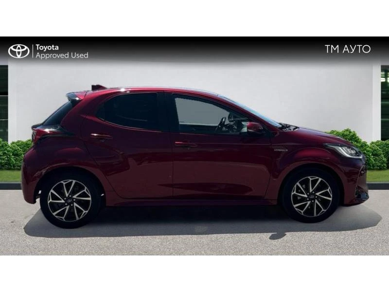 Toyota Yaris 1.5HSD TREND, снимка 17 - Автомобили и джипове - 55653948
