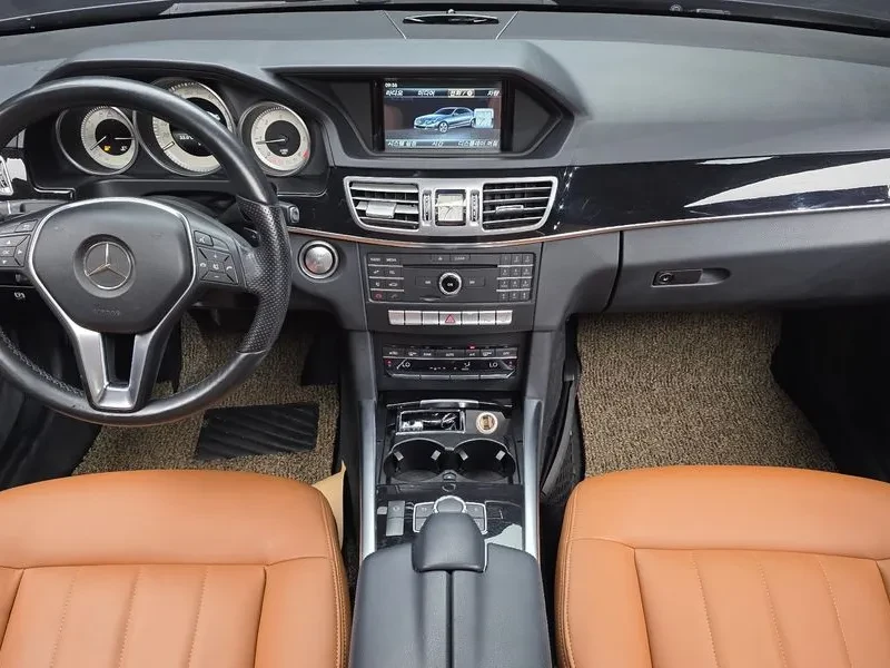 Mercedes-Benz E 220 BlueTEC Avantgarde - САМО 30% АВАНС, снимка 7 - Автомобили и джипове - 55800252