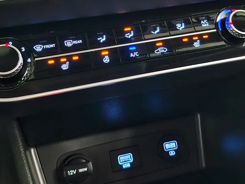 Hyundai Sonata 2.0 LPG - САМО 30% АВАНС, снимка 16 - Автомобили и джипове - 56562865