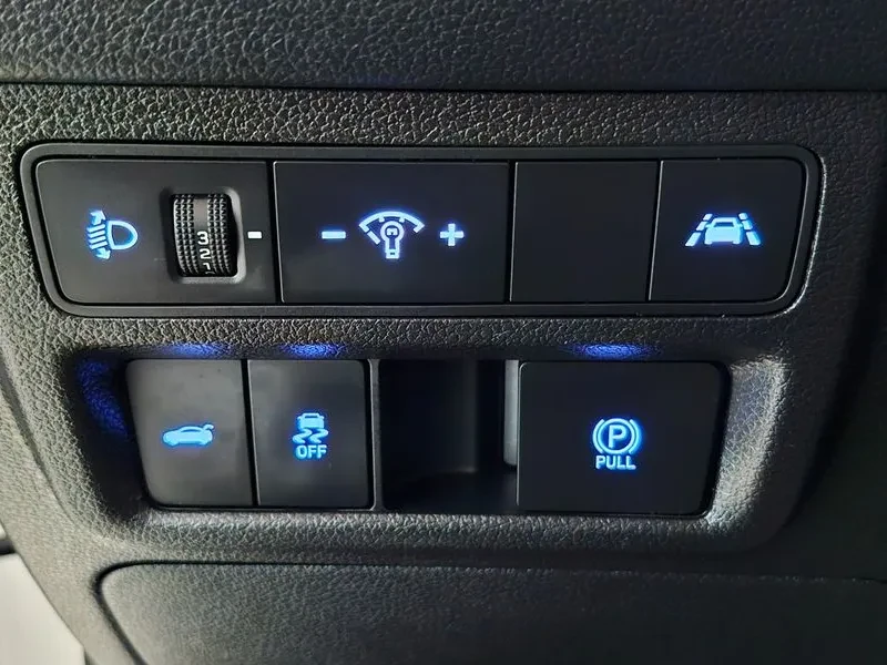 Hyundai Sonata 2.0 LPG - САМО 30% АВАНС, снимка 17 - Автомобили и джипове - 56562865