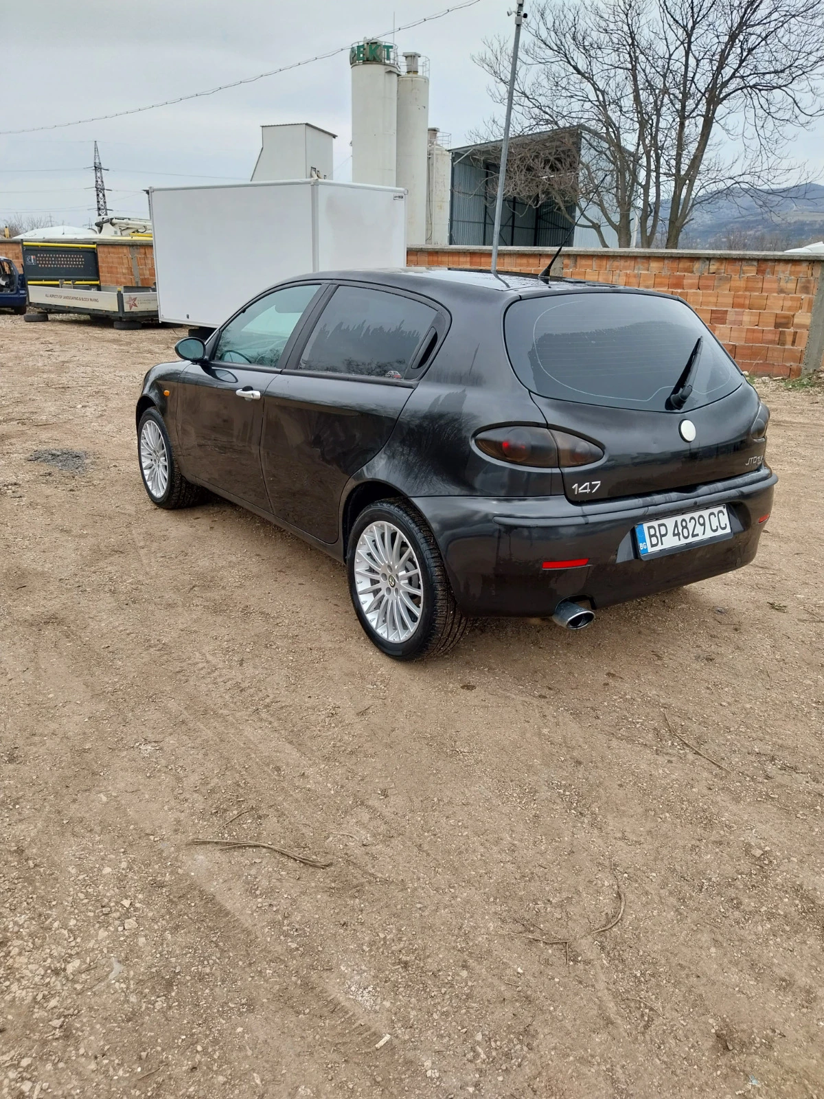 Alfa Romeo 147 1.9 jtd 140 - изображение 4