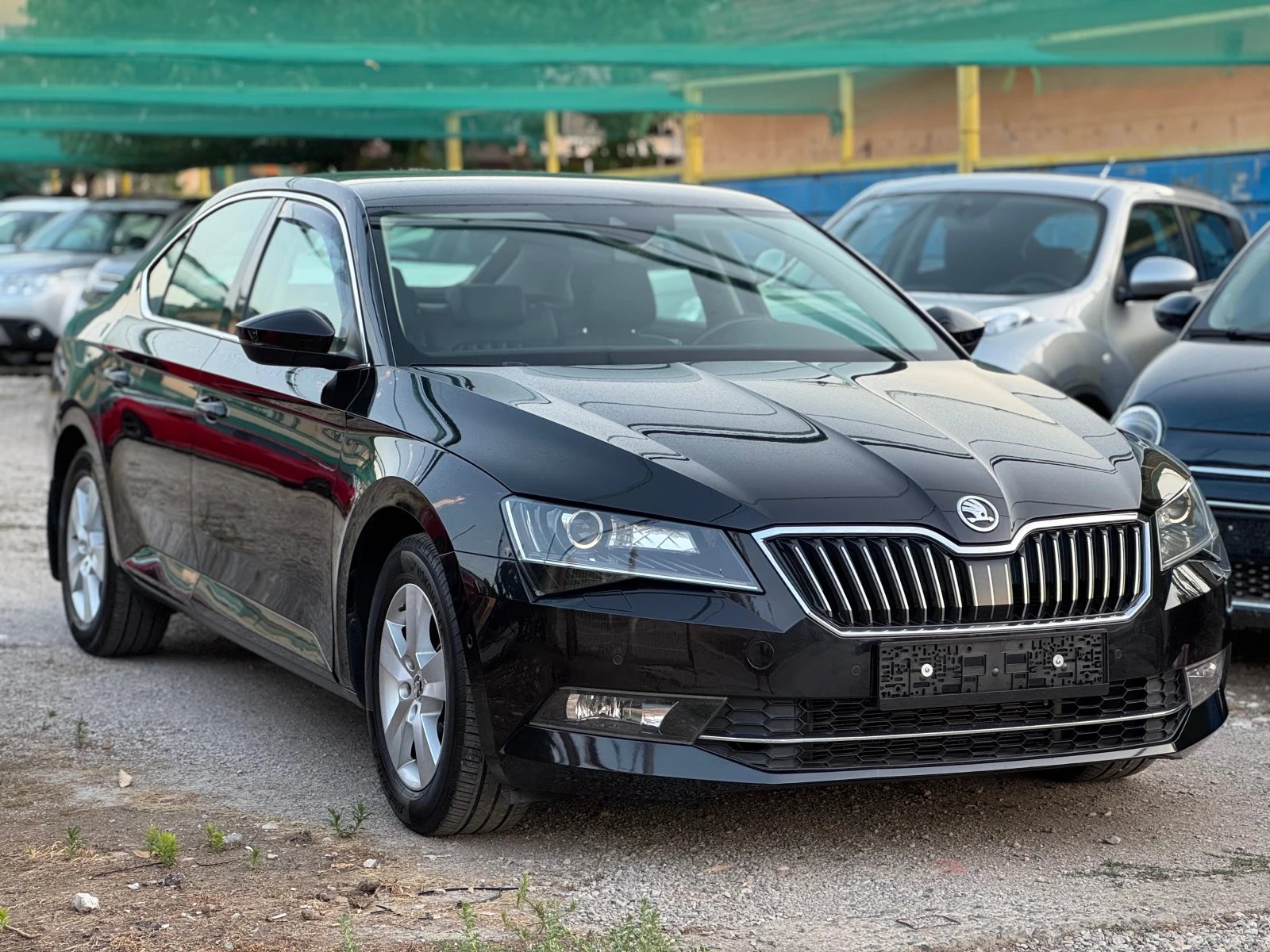 Skoda Superb 2.0TDI * DSG * NAVI * LED * XENON | Mobile.bg   1