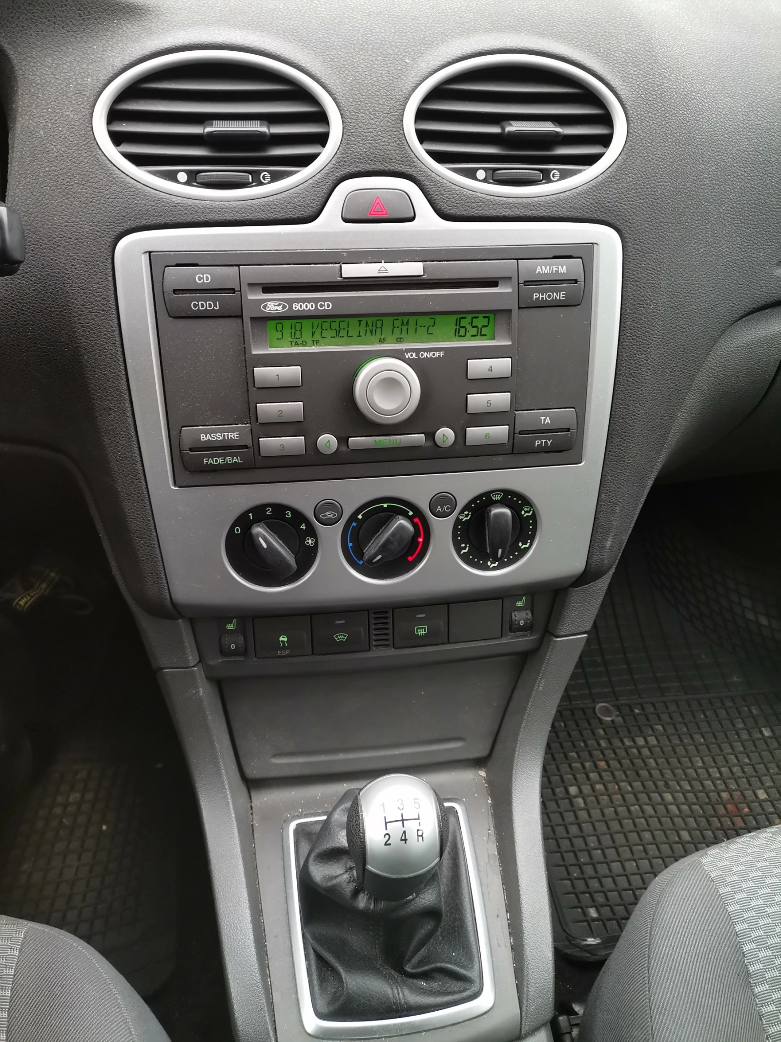 Ford Focus 1.6 I * GIHIA* *  | Mobile.bg   12