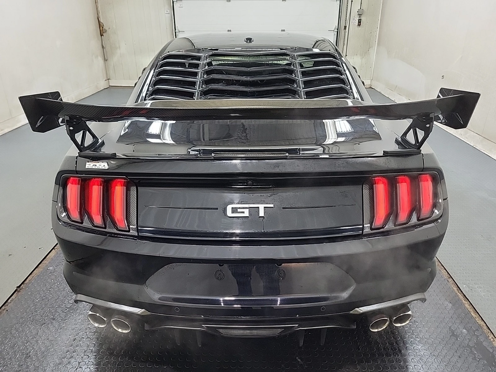 Ford Mustang GT * * CARFAX * * АВТО КРЕДИТ * *  - изображение 5